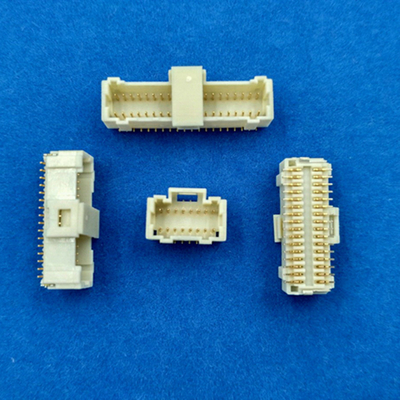 1.0mm Pitch Wire To Board Connector Housing tương đương với Molex 501189 với liên lạc đồng PA66